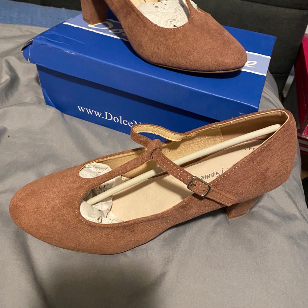 ModCloth Heels - Picture 2 of 2